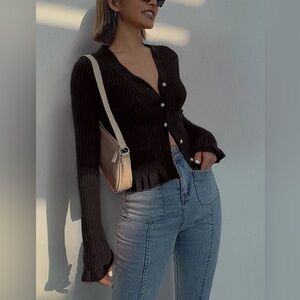 Commense NWT Ruffle Trim Dark Green Ribbed‎ Cardigan Size Small